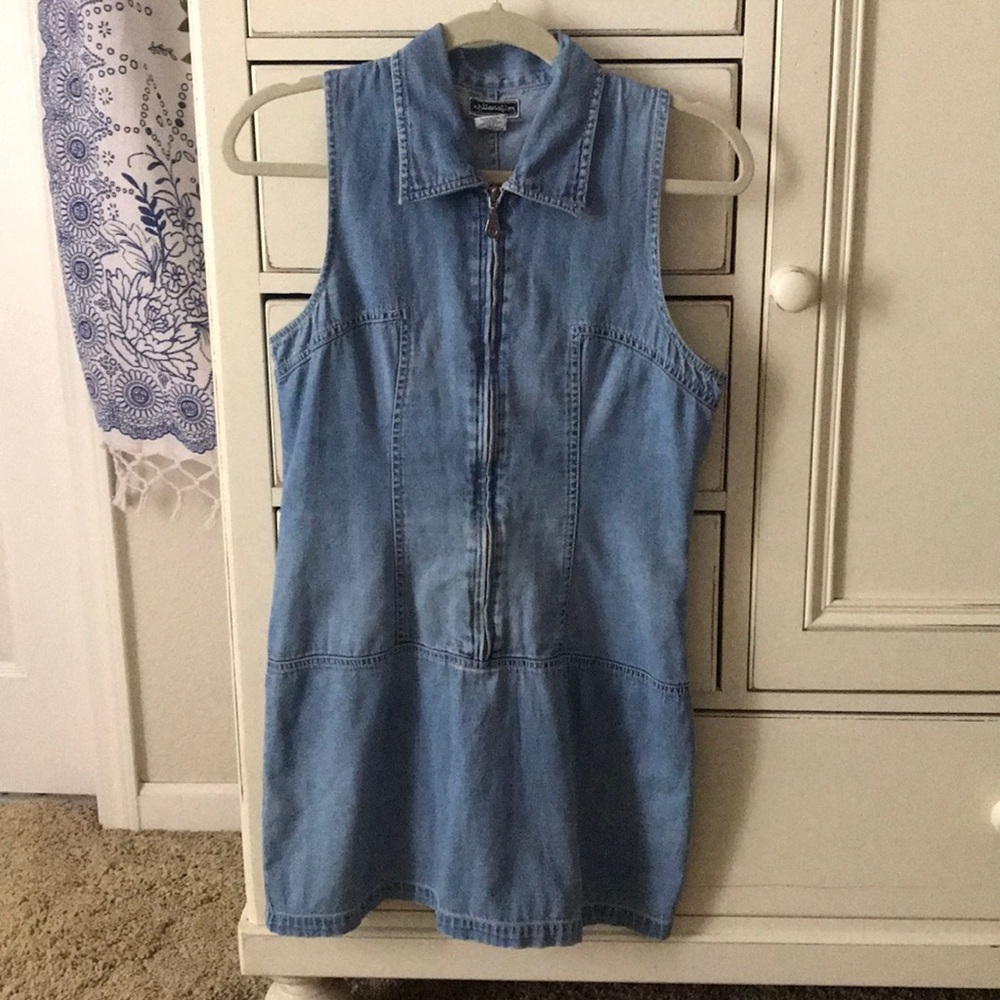 Vintage denim dress!